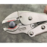 V Jaw Locking Pliers